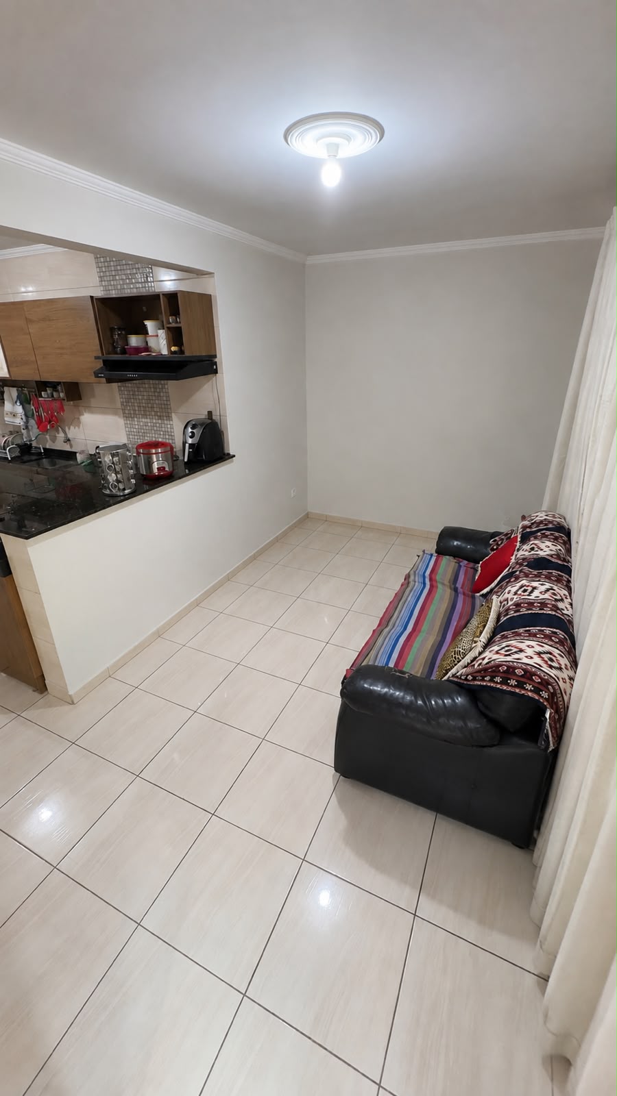 Apartamento à venda no Árvore Grande com suíte e quintal, Pouso Alegre