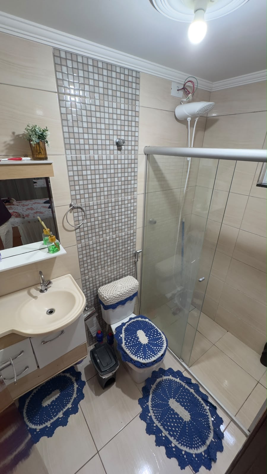 Banheiro da suíte com box