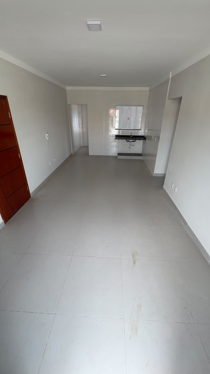 Cozinha com bancada em granito