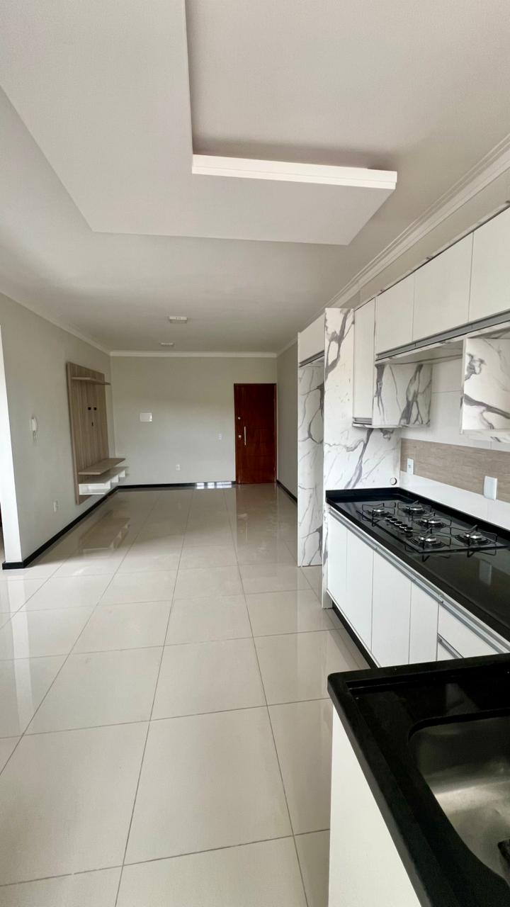 Sala integrada à cozinha