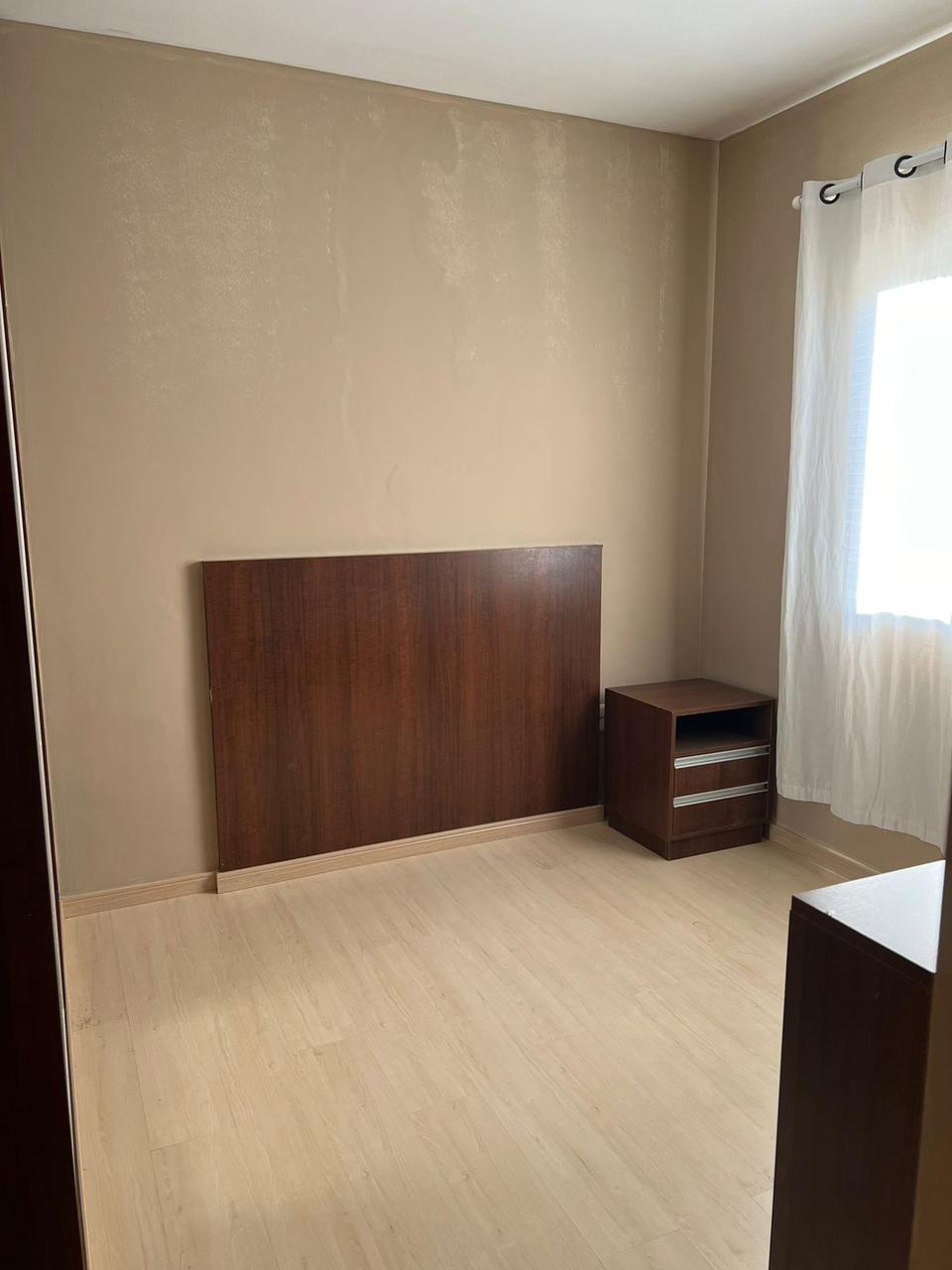 Quarto com móveis planejados
