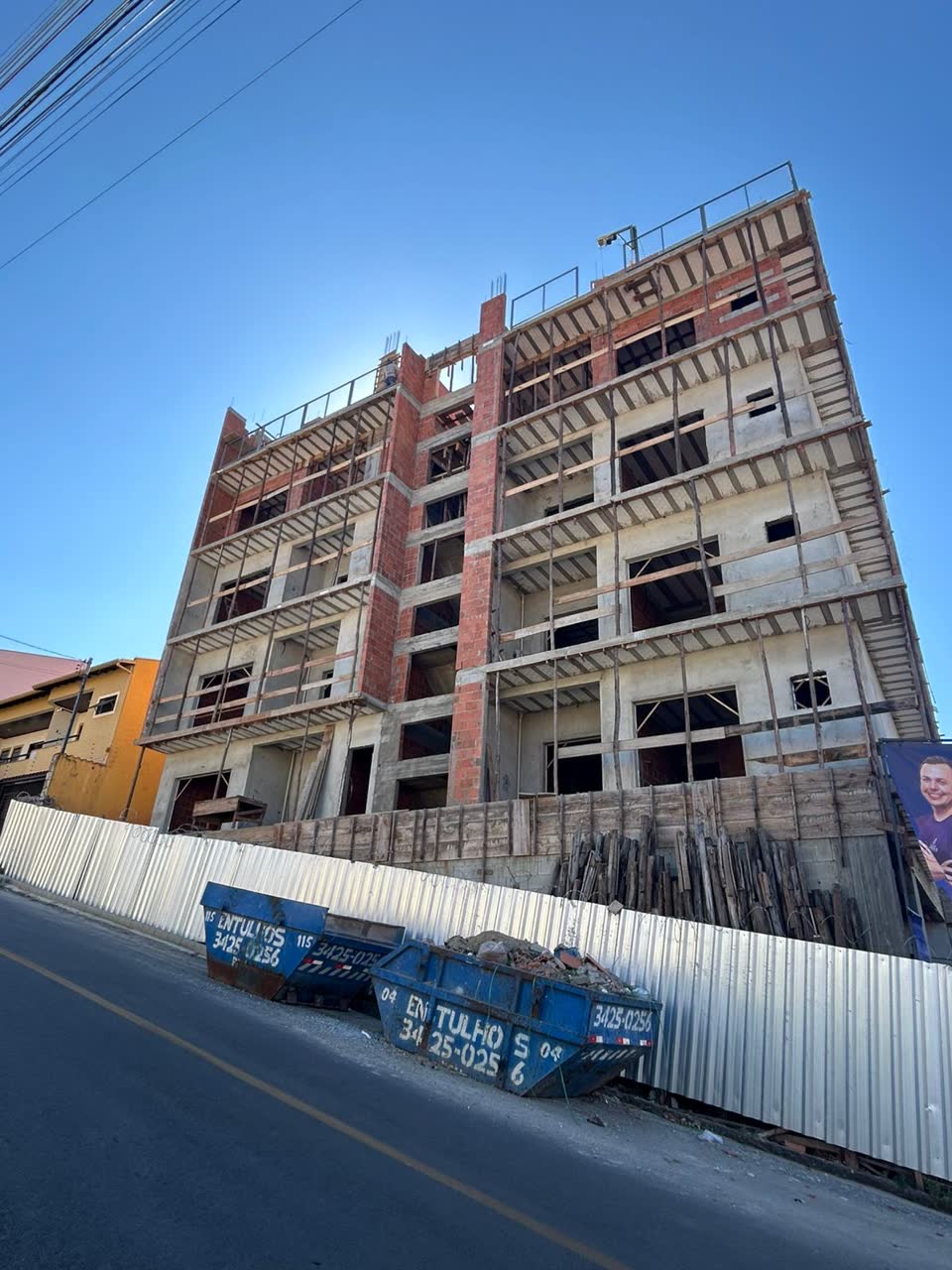 Obra em andamento