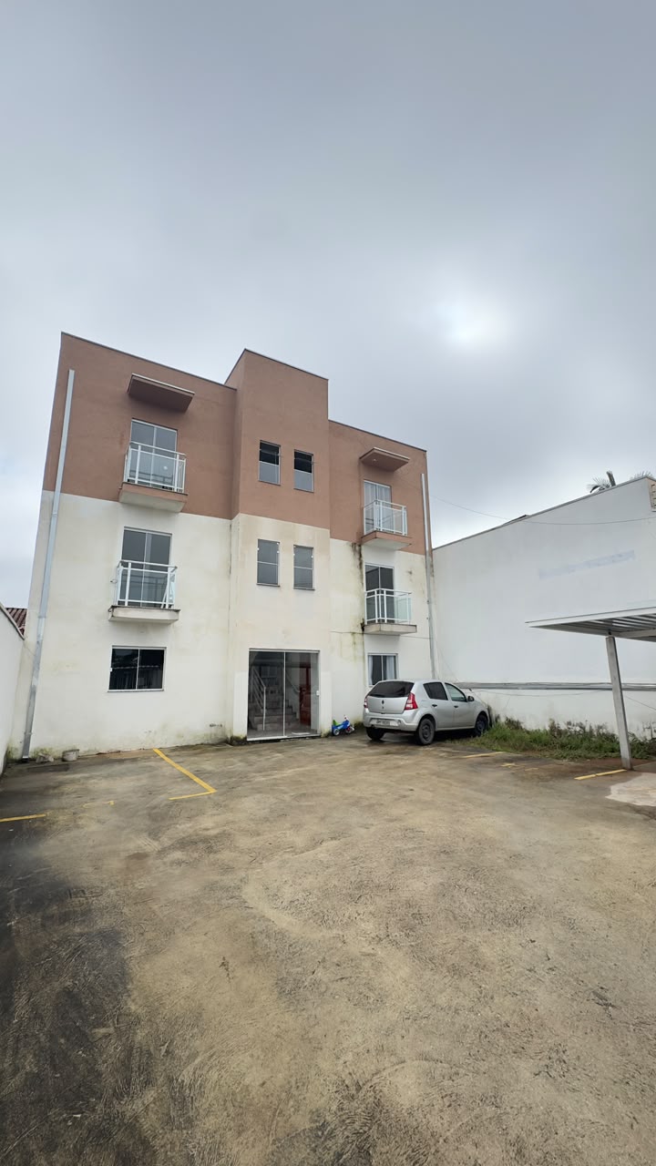 Fachada do prédio do apartamento à venda no Vergani, Pouso Alegre