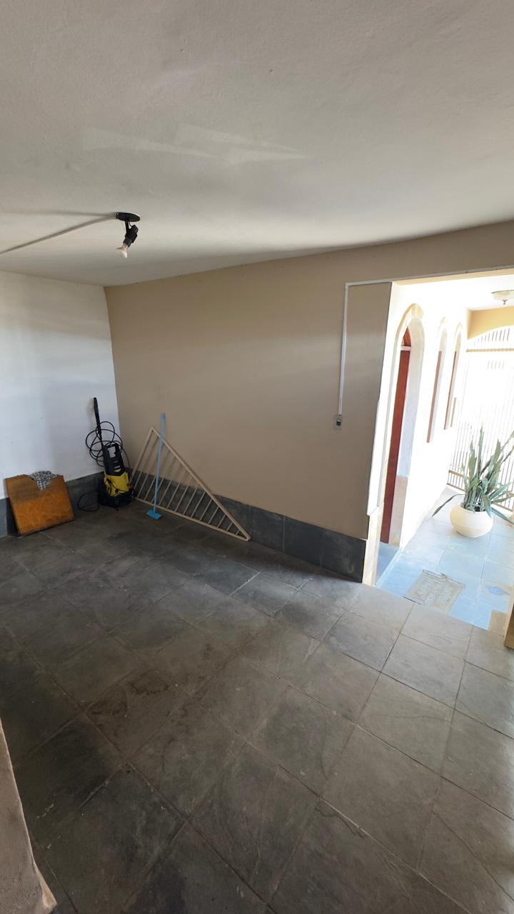 Garagem, outro ângulo