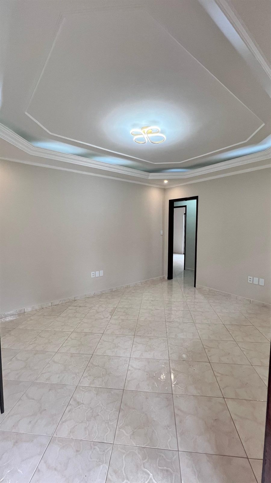 Sala de estar, outro ângulo