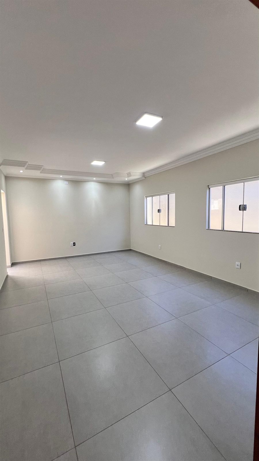 Casa à venda no Jatobá com suíte e área gourmet, Pouso Alegre