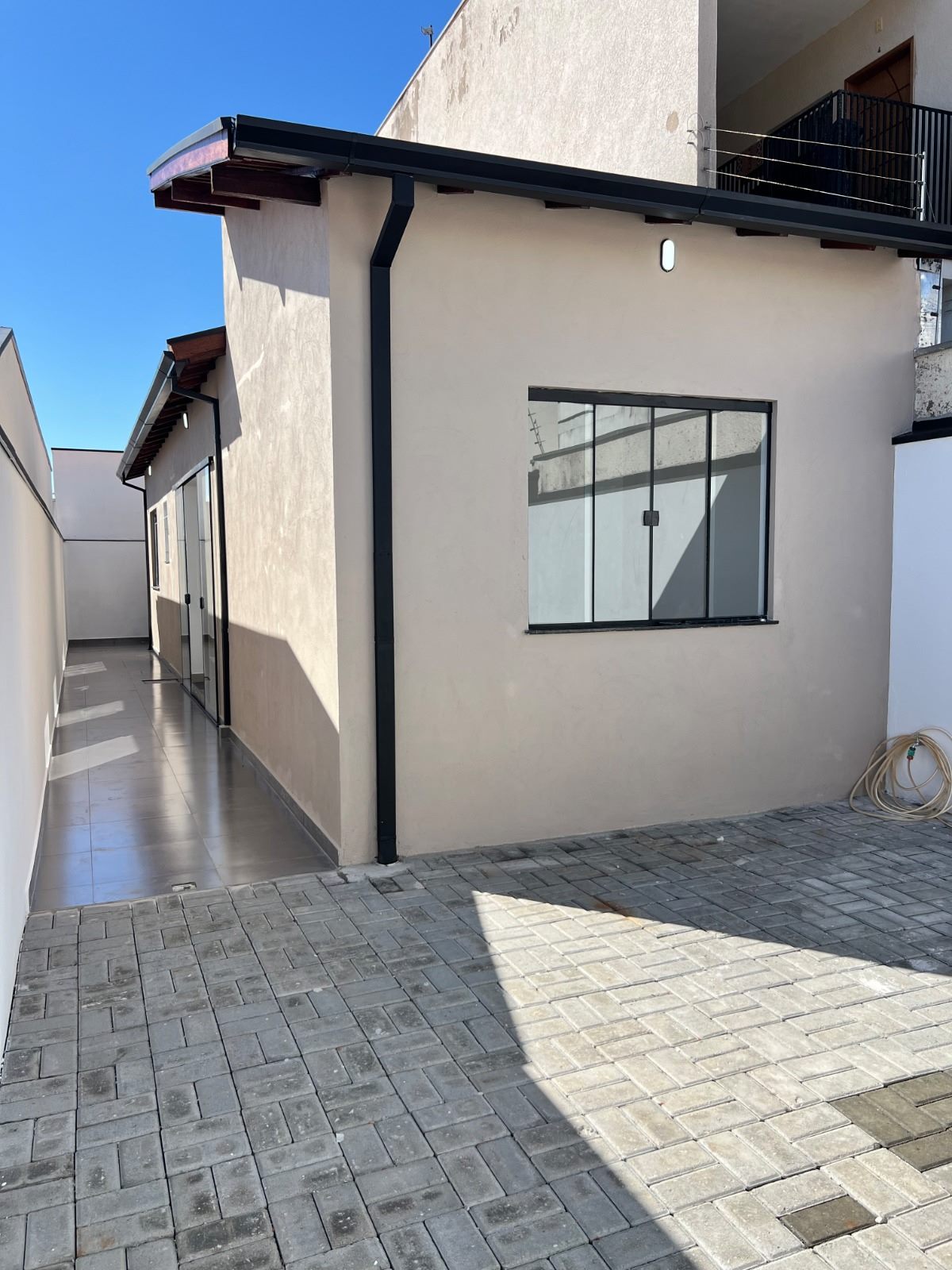 Fachada da casa à venda no Parque Real, Pouso Alegre