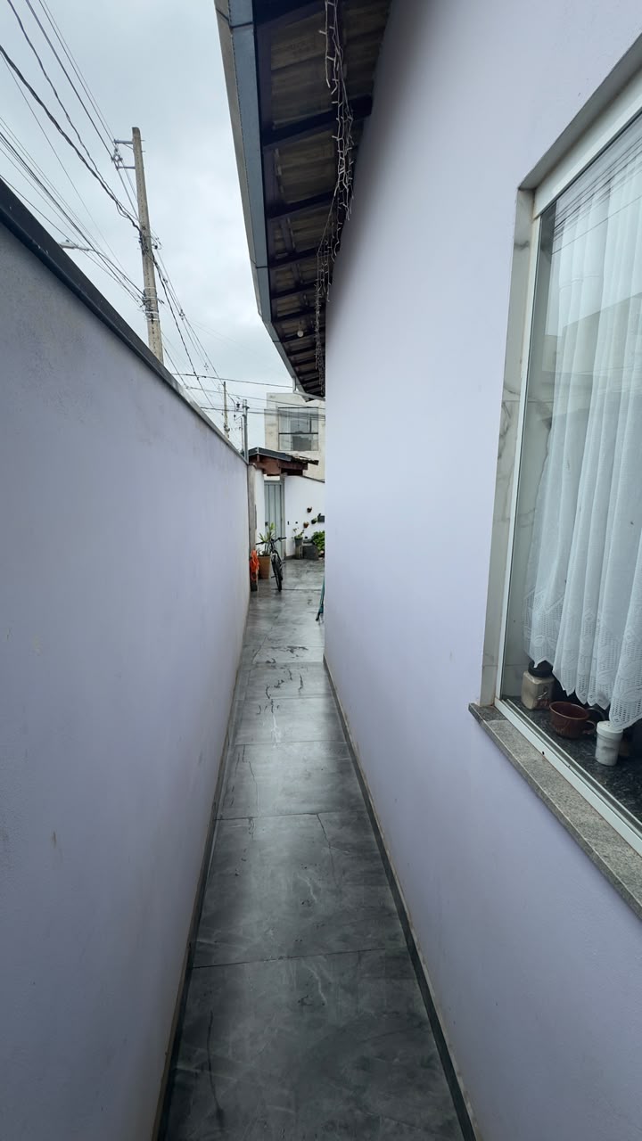 Corredor lateral
