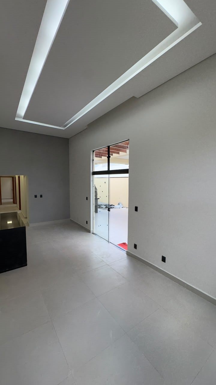 Sala com pé-direito duplo