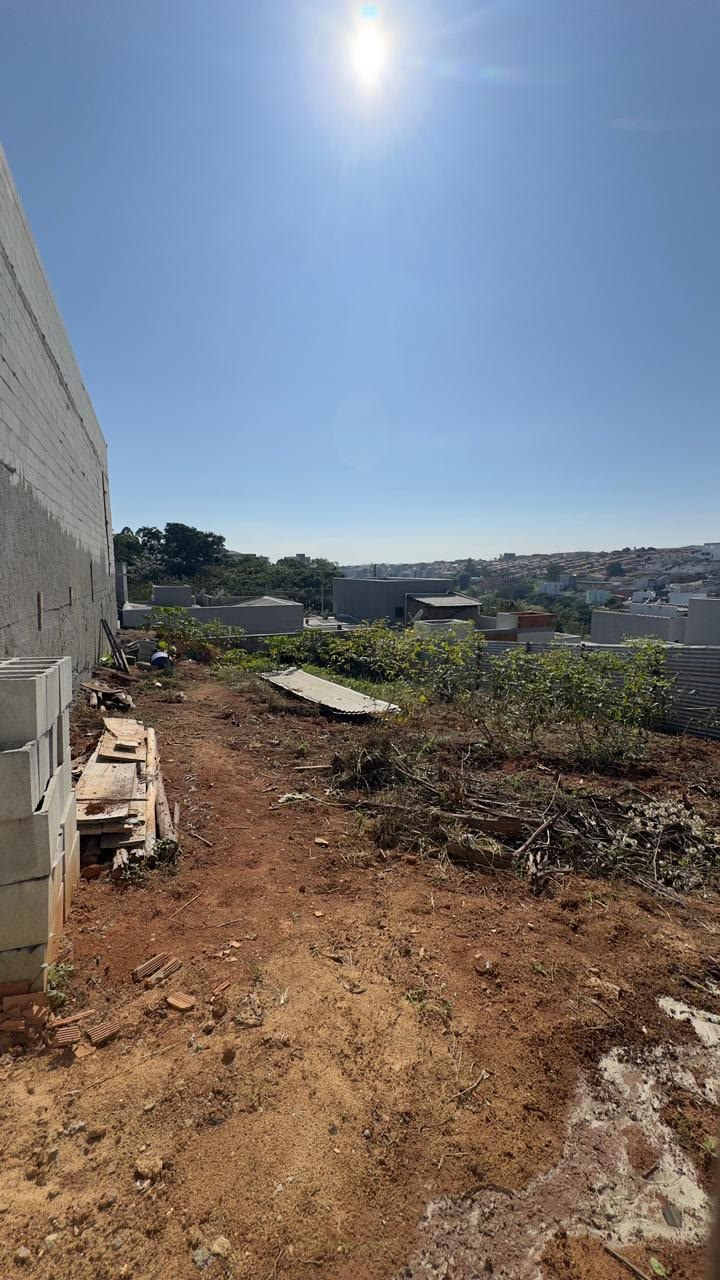 Lote à venda no Parque Real, Pouso Alegre