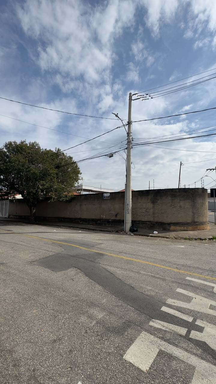 Terreno de esquina à venda no Árvore Grande, Pouso Alegre