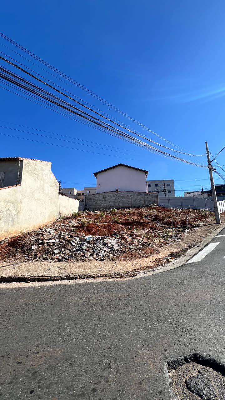 Outro ângulo da esquina