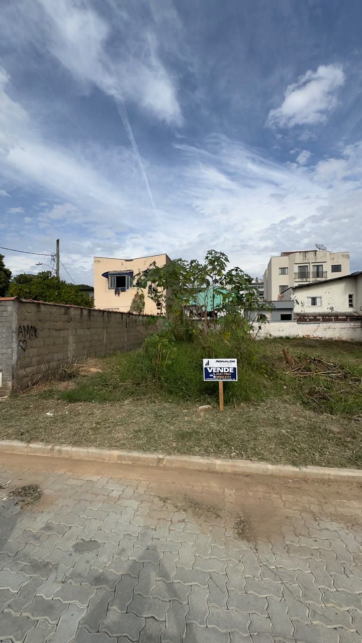 Terreno à venda no Jardim Guanabara, Pouso Alegre