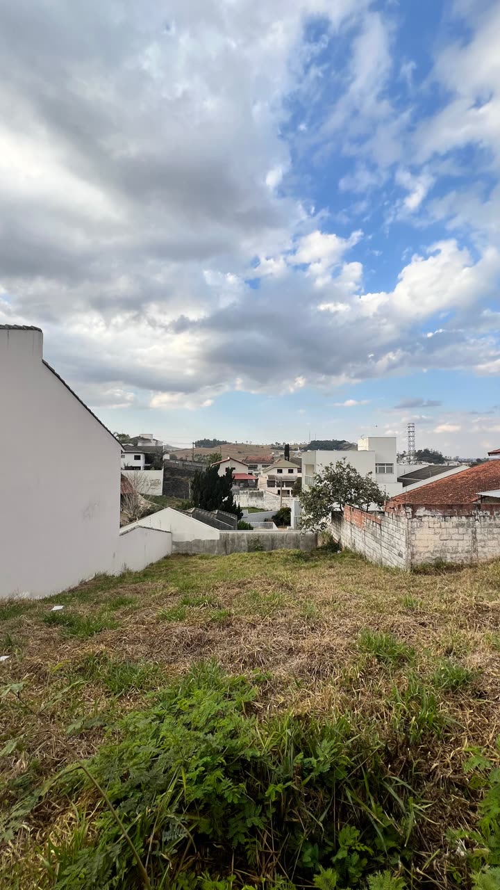 Lote de 360 m² à venda no Pousada dos Campos, Pouso Alegre