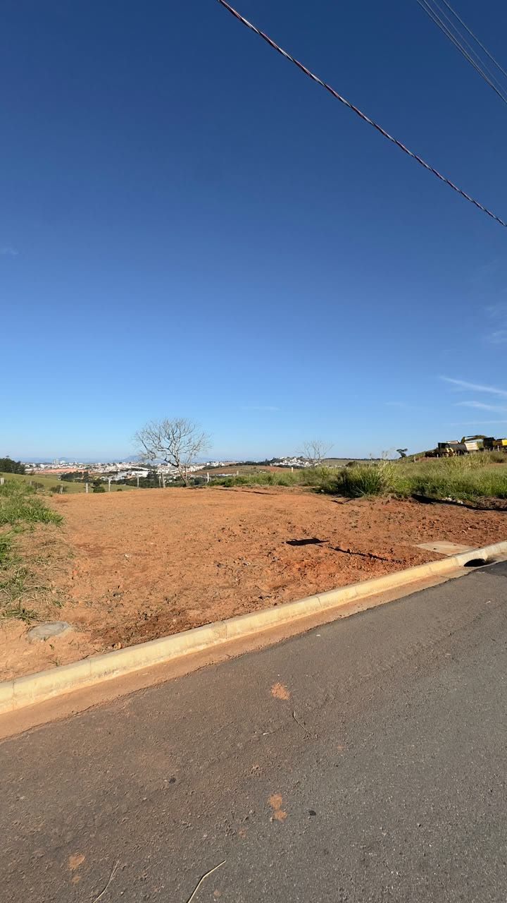 Terreno à venda no Residencial Veccon, Pouso Alegre